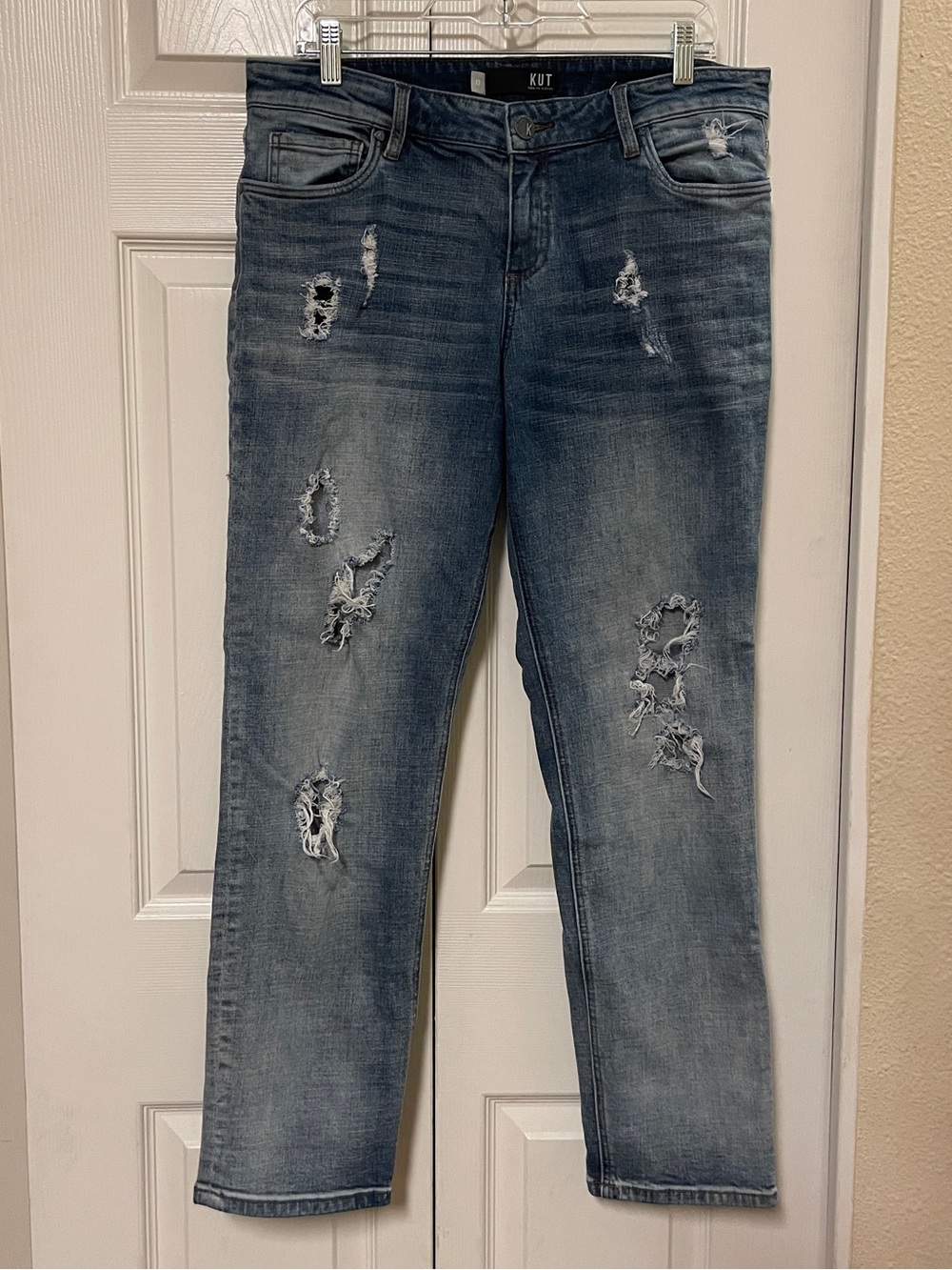 KUT From The Kloth Catherine Boyfriend Destroyed Jeans Women’s Size 12